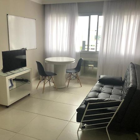 Апартаменти Apartamento Centro/Batel Курітіба Екстер'єр фото