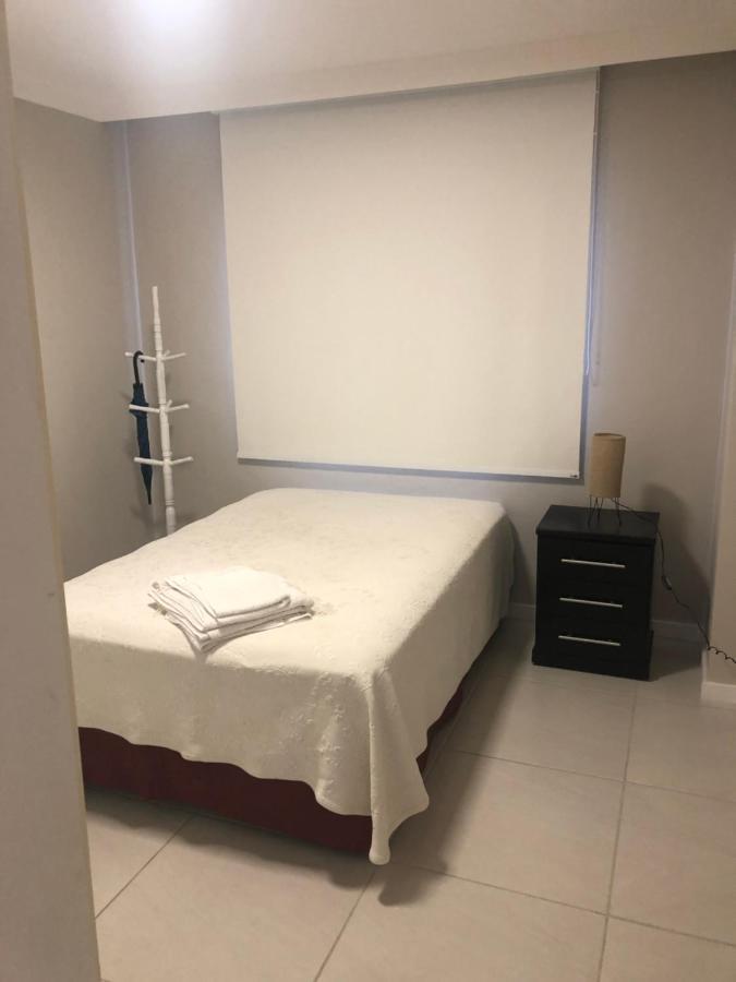 Апартаменти Apartamento Centro/Batel Курітіба Екстер'єр фото